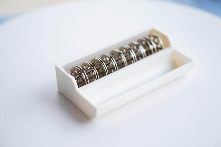 Skadis Pegboard Bobbin Holder (Class 15, 15J, 66)